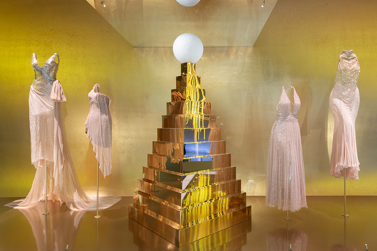 Christian Dior: Designer of Dreams” exhibit in France with